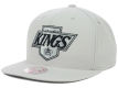 Los Angeles Kings Mitchell and Ness NHL Wool Solid Snapback Cap